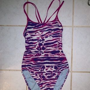 Nike Women’s Swim One-Piece